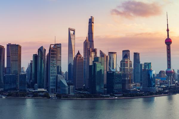 房地产公司股东按成本价分房：探究企业经营策略与市场变革图1