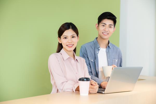 陈韵如举行盛大的婚礼，携手幸福人生 图2