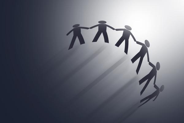 海尔公司战略类型分析：从传统制造业到智慧家居引领者的转型之路 图1
