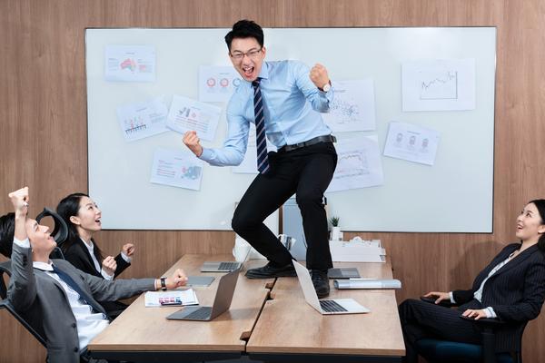 《公司股东不参与决策的后果：企业治理的困境与解决方案》图1