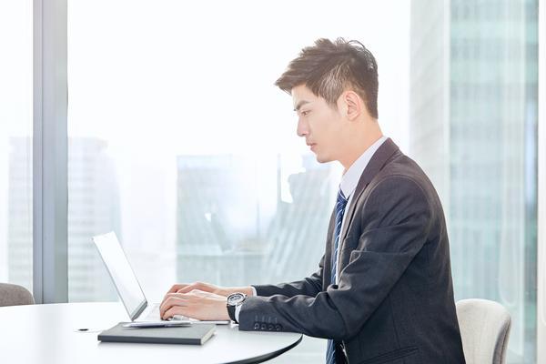 《企业行政合规指南心得体会：如何打造高效合规团队》图1