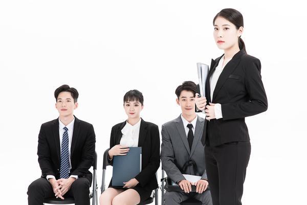 刑辩律师出庭收费：怎样选择专业可靠的辩护律师？ 图1