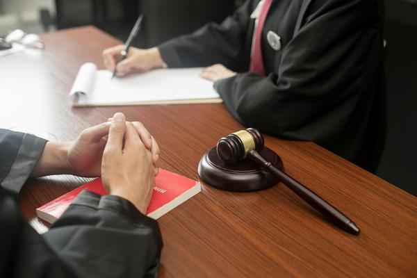 公司变更哪家强：法律服务领域的专业选择 图1