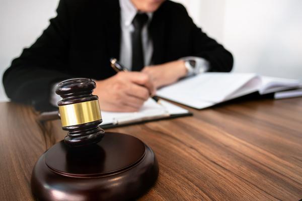 武汉装修纠纷仲裁：法律服务的选择与实践 图2