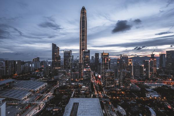 《完美日记行业竞争环境分析:市场现状与未来趋势》 图2